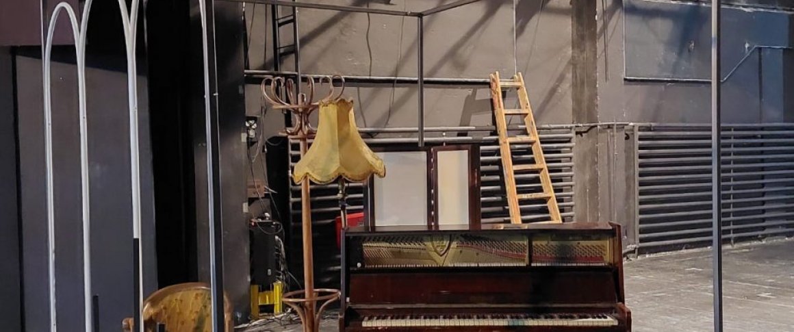 Silvio Foretić ponovno osvaja scenu revidiranim djelom „Semi-mono-opera“ u pretprogramu Muzičkog biennala Zagreb