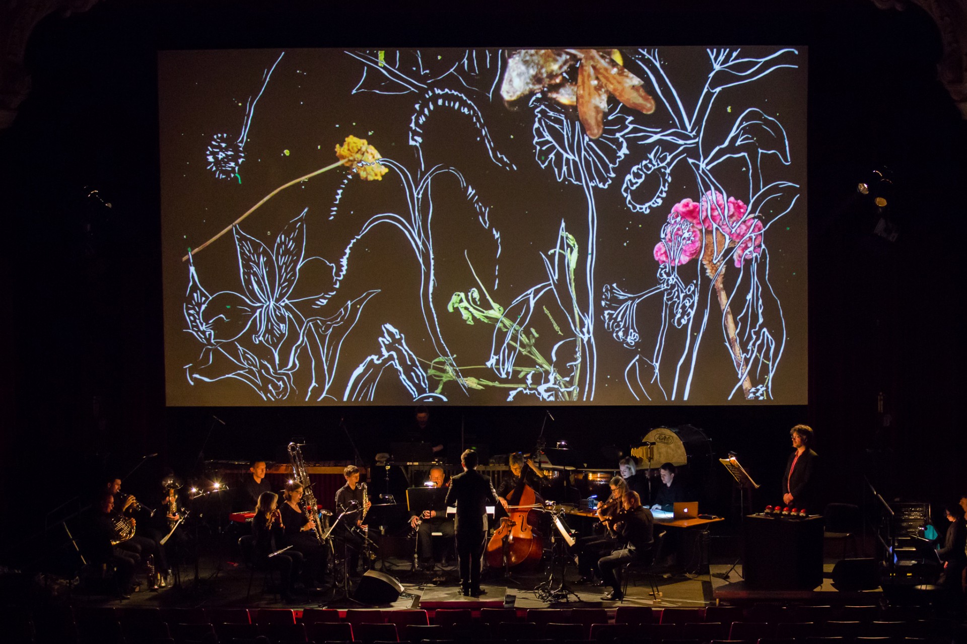 London Sinfonietta / Richard Ayres