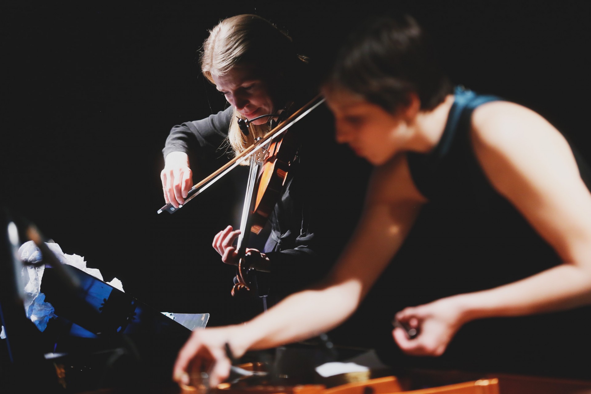 Impossible Situations (Nemoguće situacije) – kolektivni eksperiment